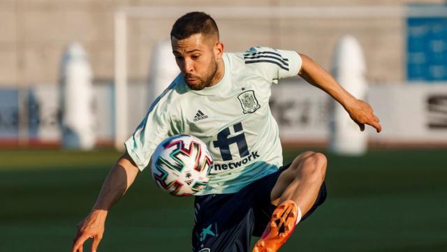 世界杯手机观看-阿尔瓦：希望布斯克茨尽快恢复 想把袖标还给他